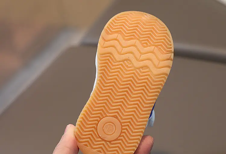 Baby toddler shoes spring and summer 2023 new breathable baby shoes soft bottom small shoes children's shoes tide cross-border — feature 9