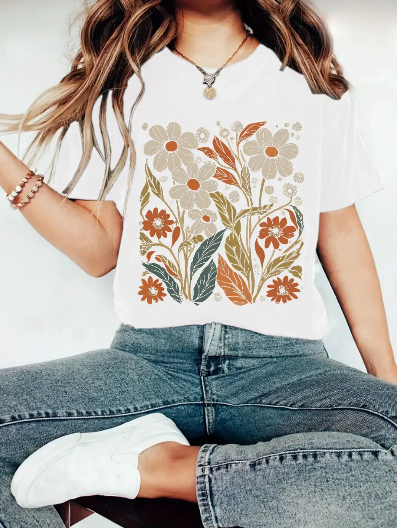 Women's Printed Round Neck T-Shirt Brown Floral Short Sleeve — feature 3