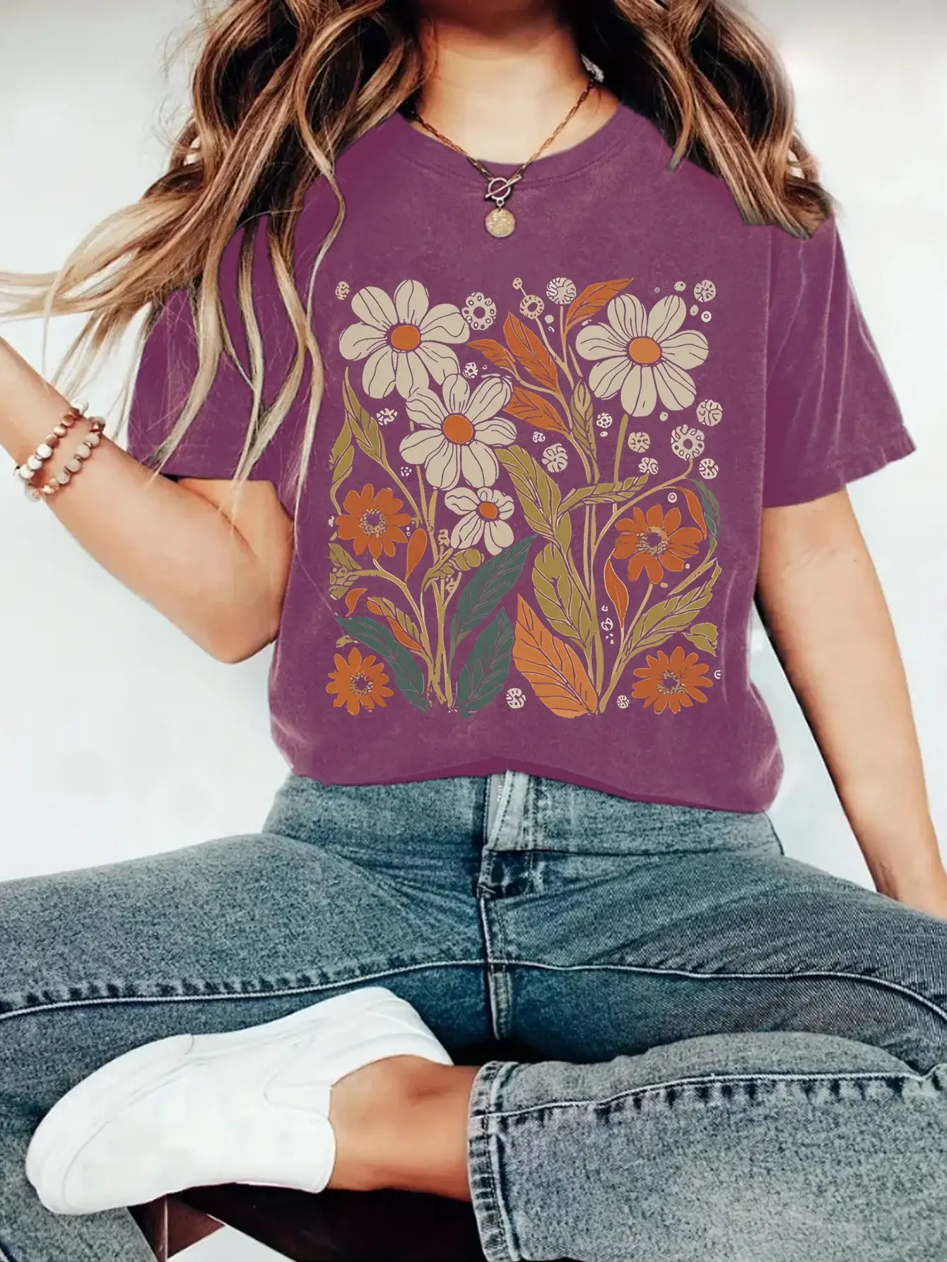 Women's Printed Round Neck T-Shirt Brown Floral Short Sleeve — feature 5
