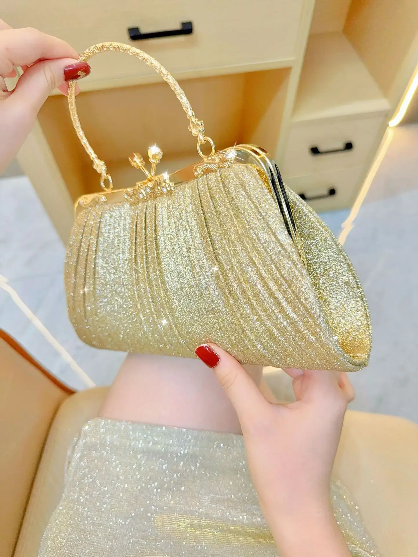 Sparkly Blue Tassel Shoulder Bag for Women — feature 7