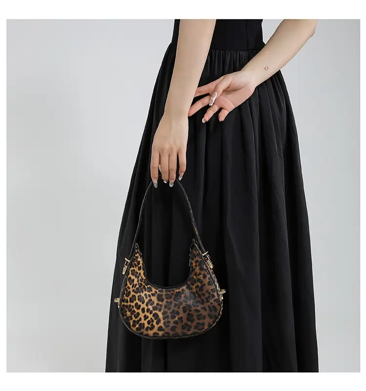 Zebra Print Women's Shoulder Bag 2024 Spring Summer — feature 16