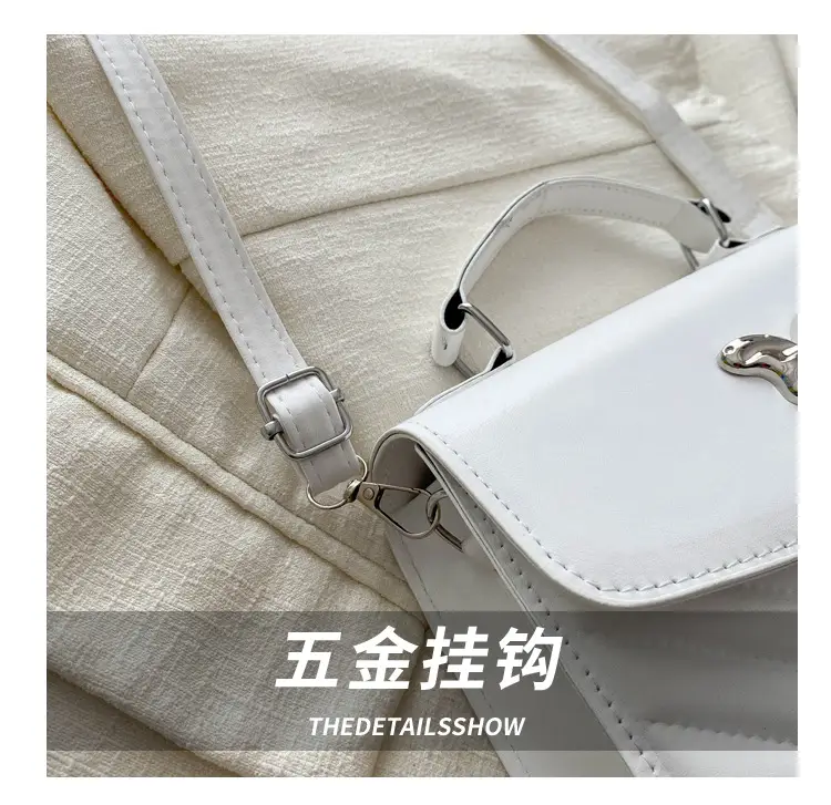 Light Blue Butterfly Crossbody Bag for Women — feature 7