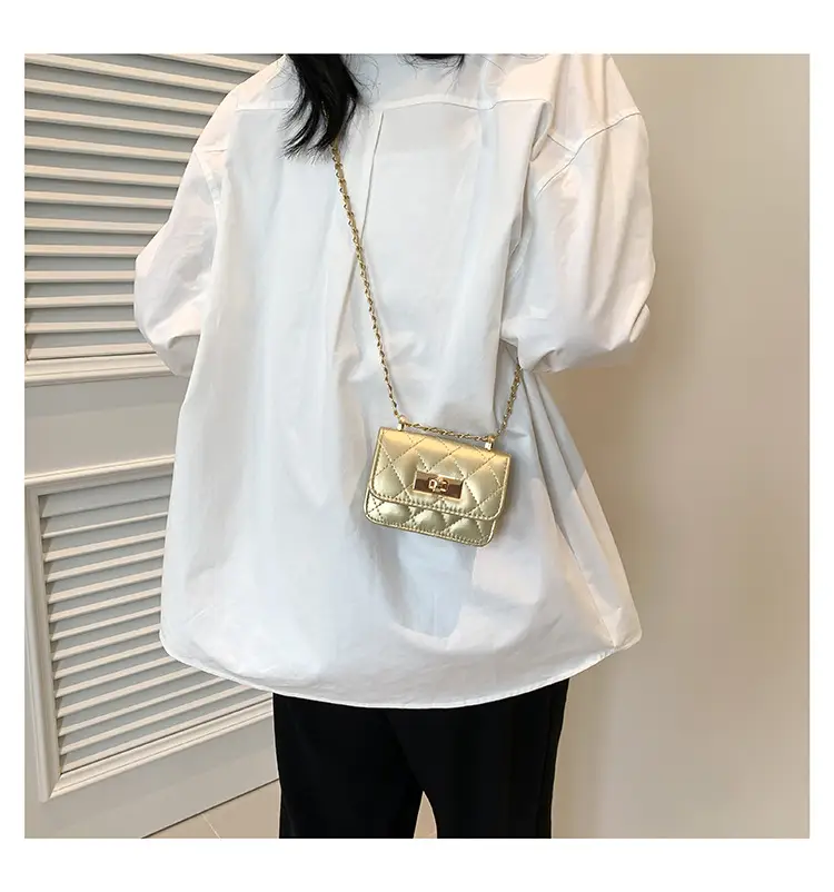 Women's Mini Rhomboid Chain Shoulder Bag White — feature 14