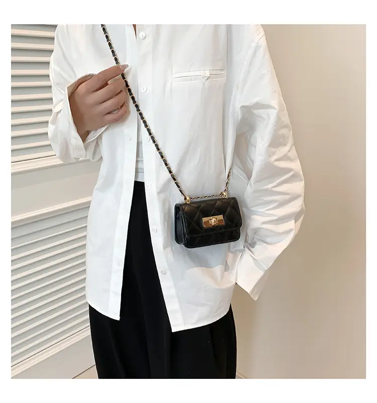 Women's Mini Rhomboid Chain Shoulder Bag White — feature 15