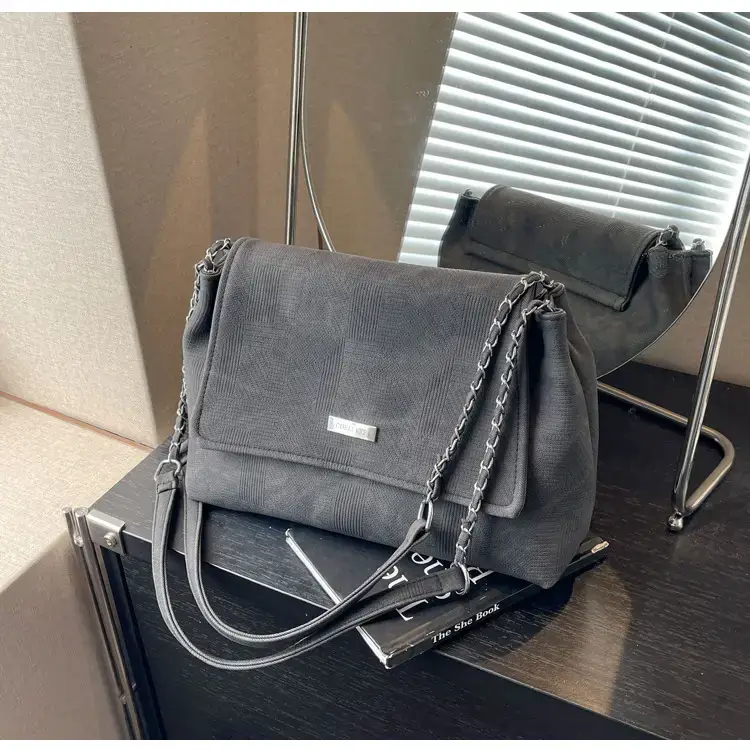 Grey Chain Shoulder Bag for Women Summer — feature 26