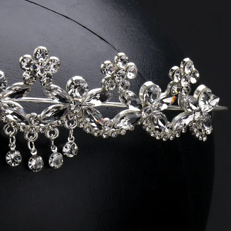 New Rhinestone Alloy Crown Tassel Claw Chain Headset Portrait Travel Hanfu Accessories Bride Wedding Accessories — feature 4