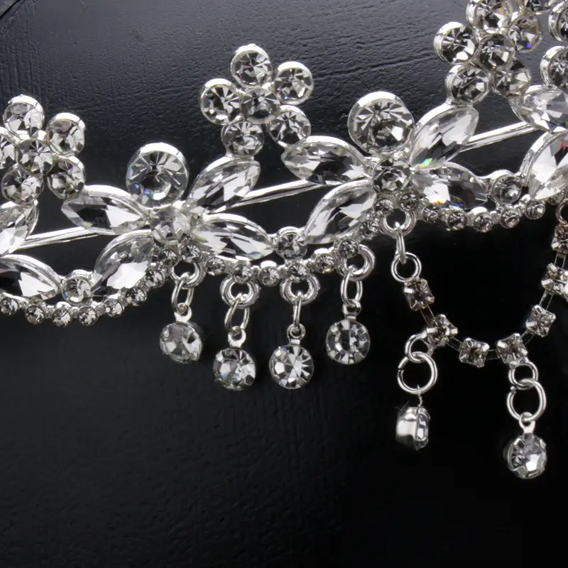 New Rhinestone Alloy Crown Tassel Claw Chain Headset Portrait Travel Hanfu Accessories Bride Wedding Accessories — feature 5
