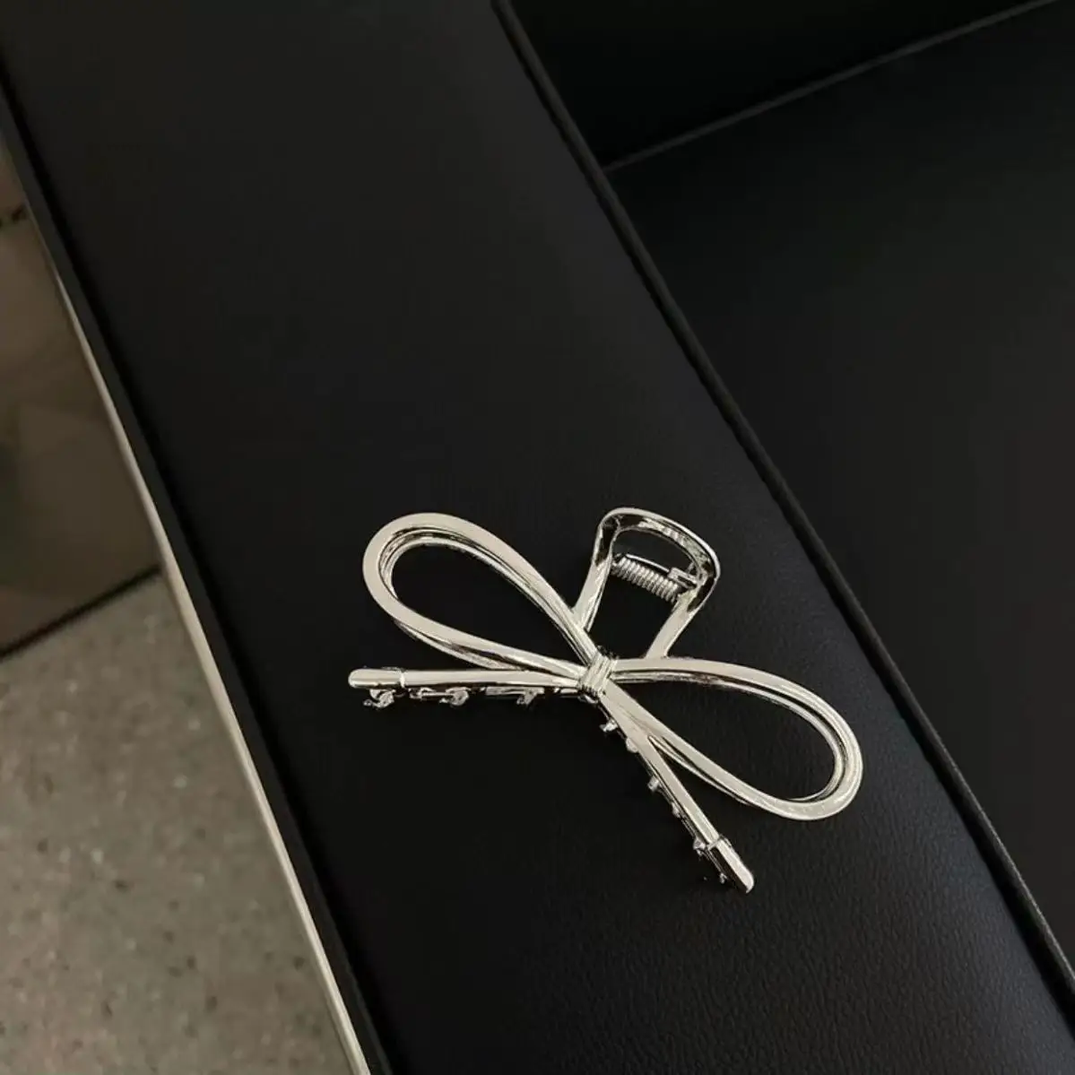Silver Cold Style Hairpin with Stone Accents - Image 36