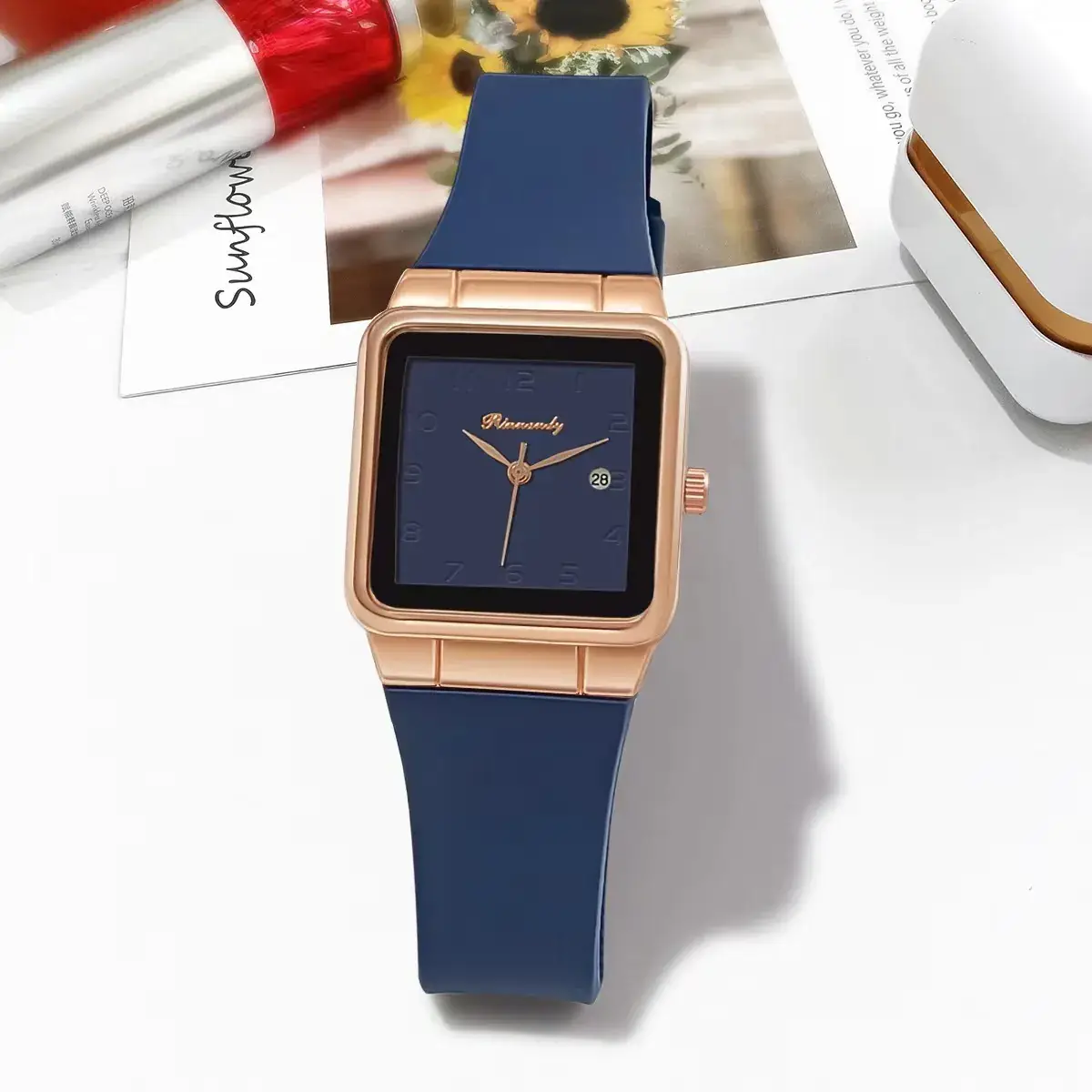 Ladies Blue Silicone Belt Quartz Watch with Rose Gold Case