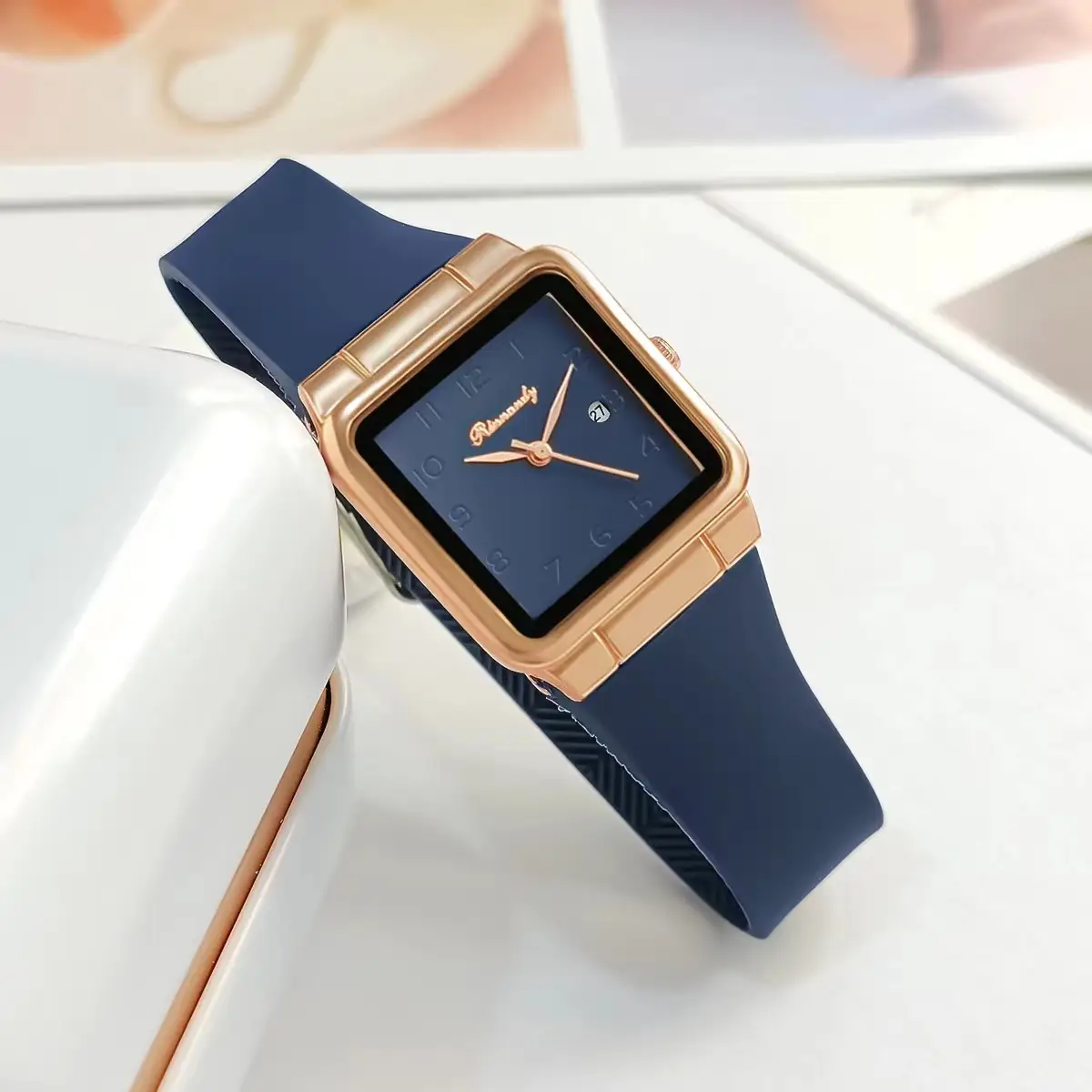 Ladies Blue Silicone Belt Quartz Watch with Rose Gold Case — feature 7