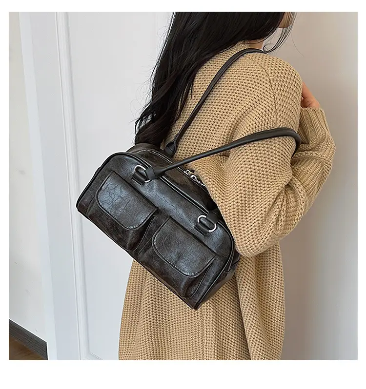 Women's Vintage Textile Shoulder Bag Large Capacity 2024 — feature 15