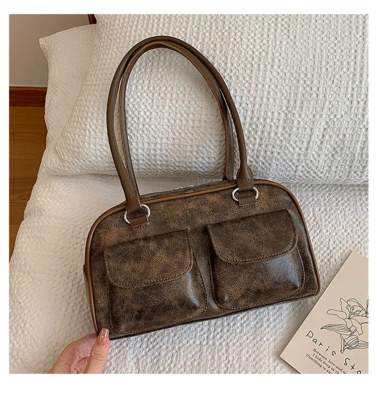 Women's Vintage Textile Shoulder Bag Large Capacity 2024 — feature 19