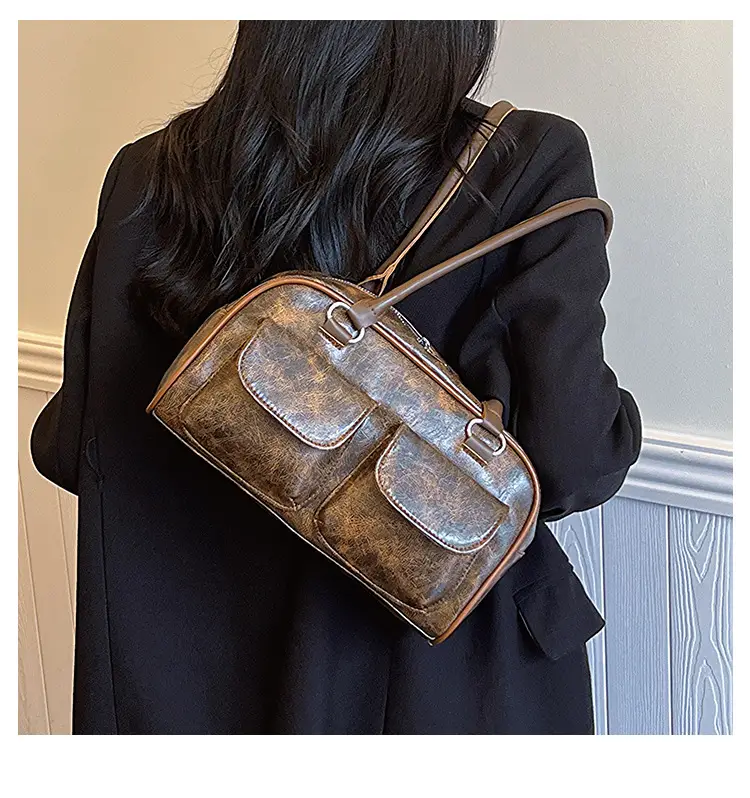 Women's Vintage Textile Shoulder Bag Large Capacity 2024 — feature 8