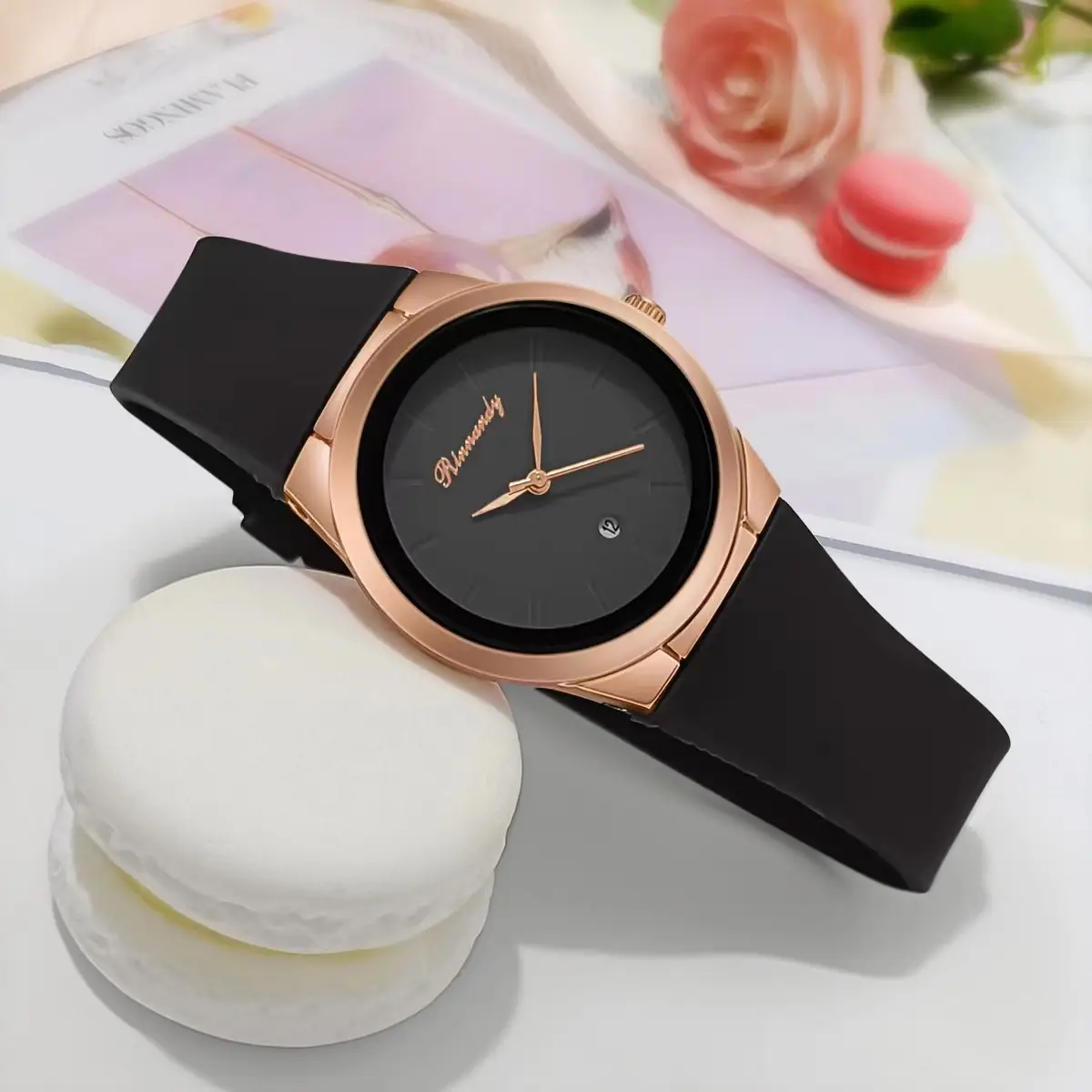 Red Silicone Belt Women's Quartz Watch Round Dial — feature 5