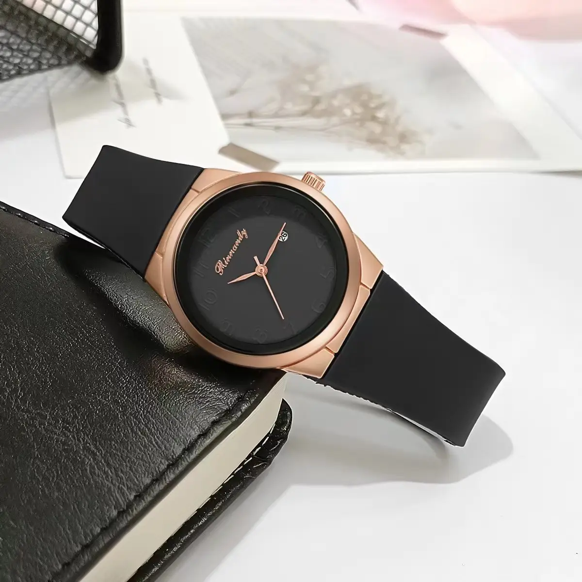 Ladies Silicone Belt Quartz Watch Rose Gold Dial — feature 6
