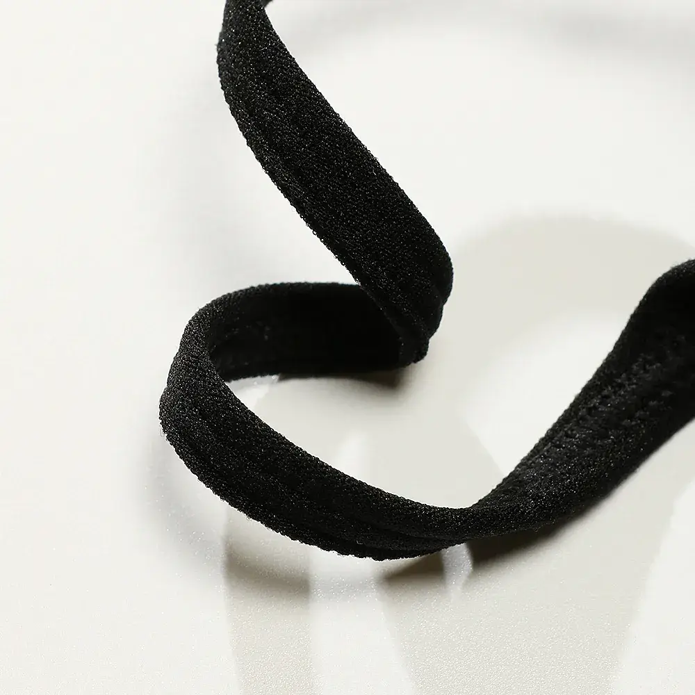 Women's Black Thin Sports Bra with Shoulder Strap - Image 4