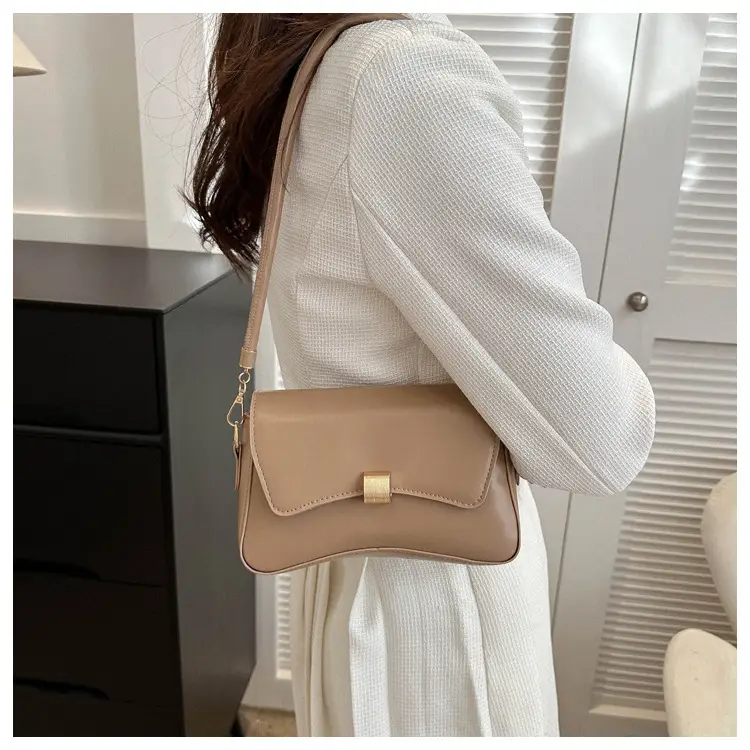 Women's 2025 Summer Crossbody Bags Brown Black White — feature 13