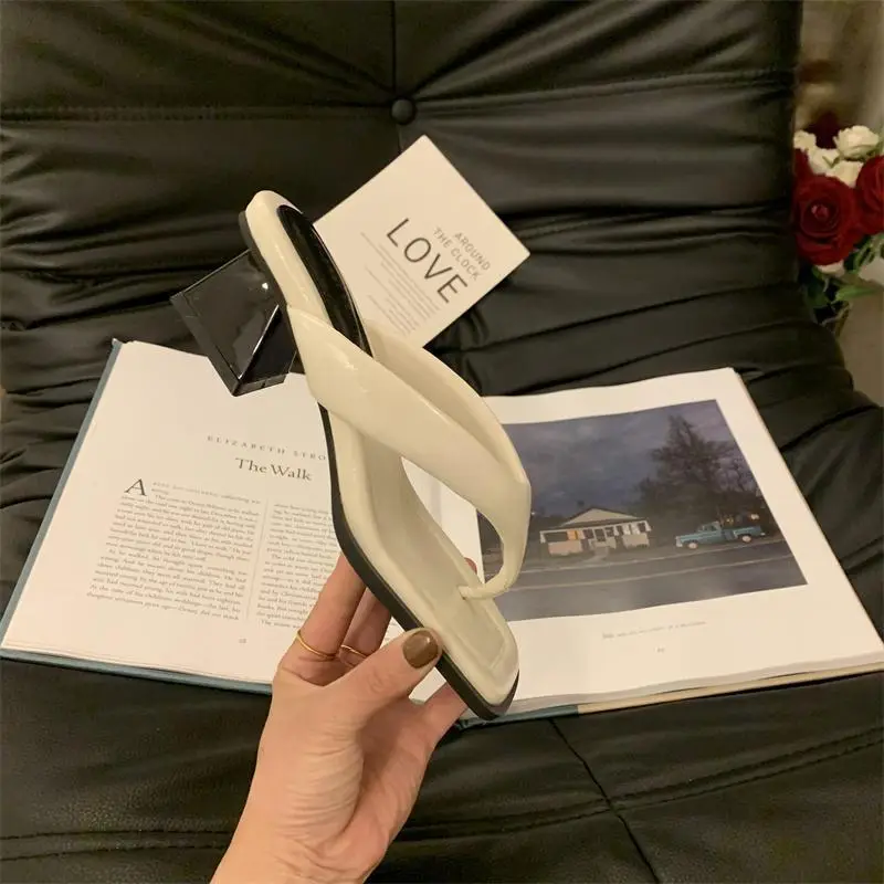 2025 Women's Black Heel Sandals Large White — feature 24