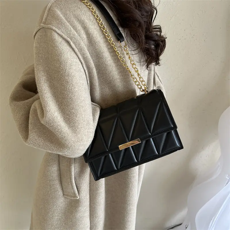 White Quilted Chain Bag for Women 2025