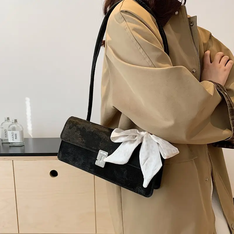 Black French Style Shoulder Bag with Bow — feature 31