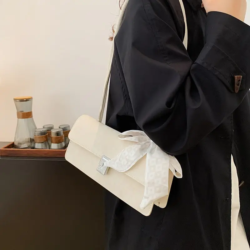 Black French Style Shoulder Bag with Bow — feature 34