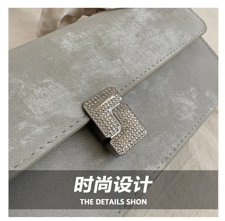 Black French Style Shoulder Bag with Bow — feature 4