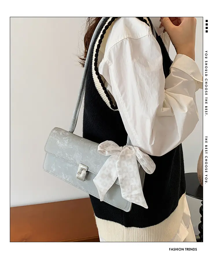 Black French Style Shoulder Bag with Bow — feature 7