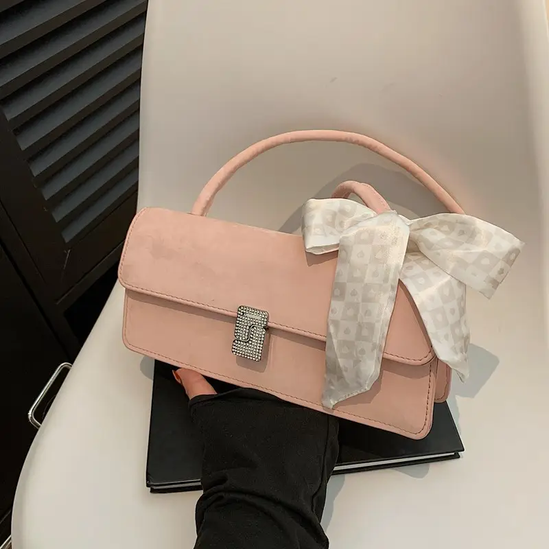 Black French Style Shoulder Bag with Bow — feature 8