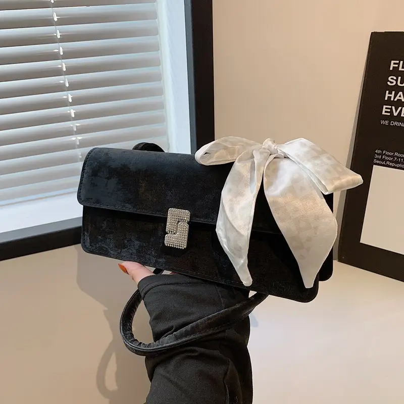 Black French Style Shoulder Bag with Bow — feature 9