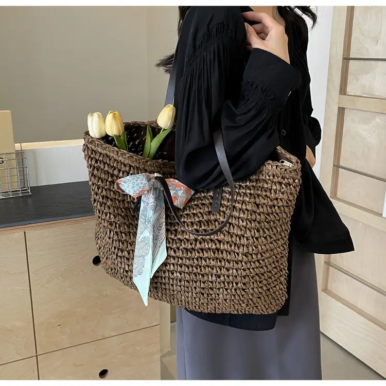 Women's Straw Woven Shoulder Bag for Summer Beach Vacation — feature 16