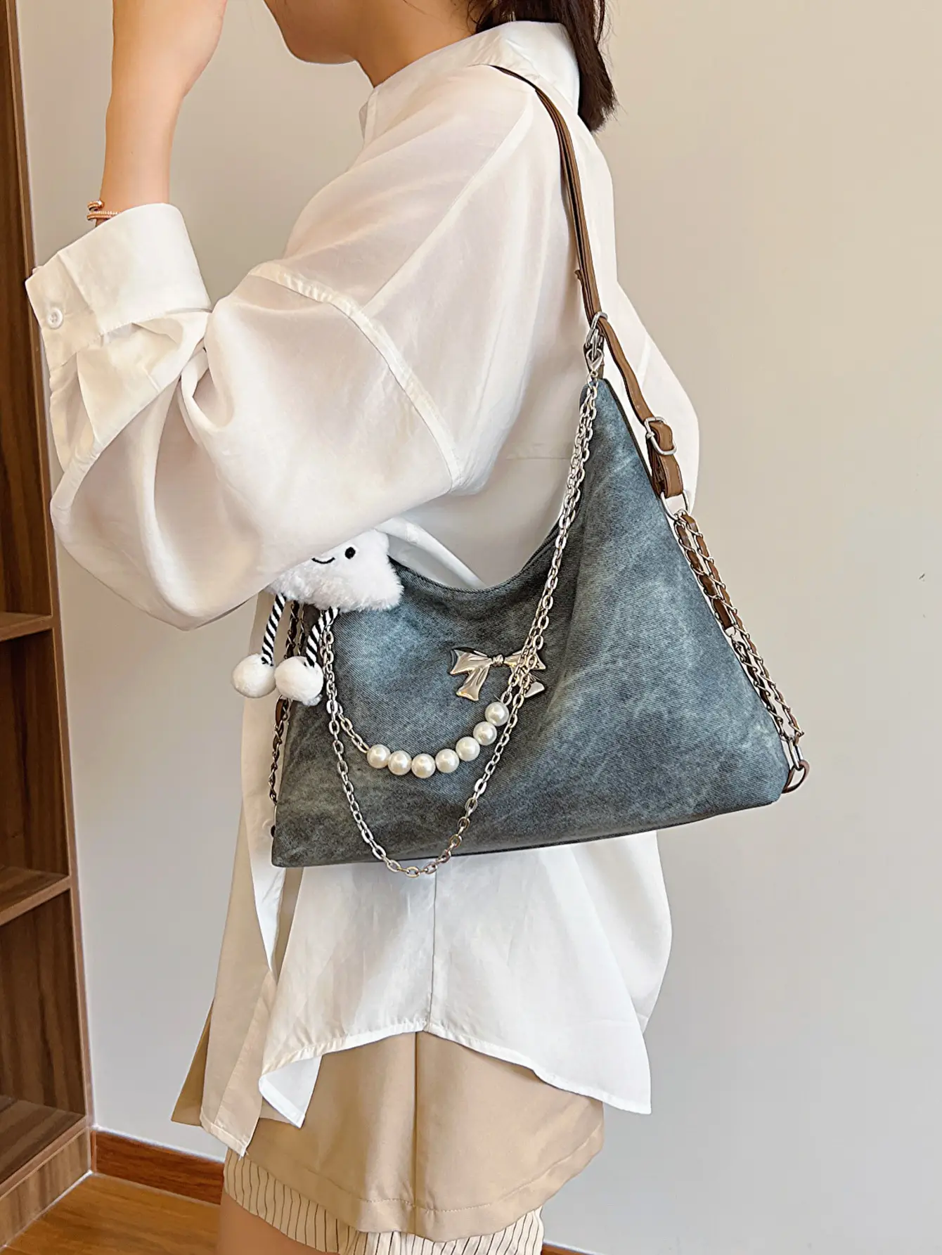 Women's Blue Chain Shoulder Tote Bag Large Capacity - Image 4