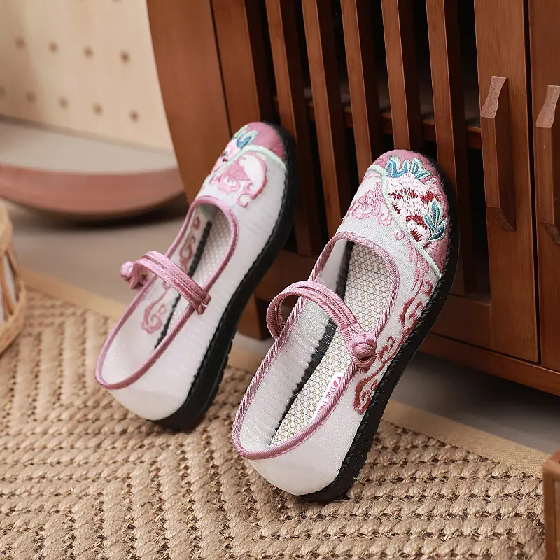 Old Beijing Cloth Shoes, Spring and Summer Women's Mesh Shoes, Non-Slip Soft-Soled Mom Shoes, Casual Shoes for Middle-Aged and Elderly People, Lightweight - Image 4
