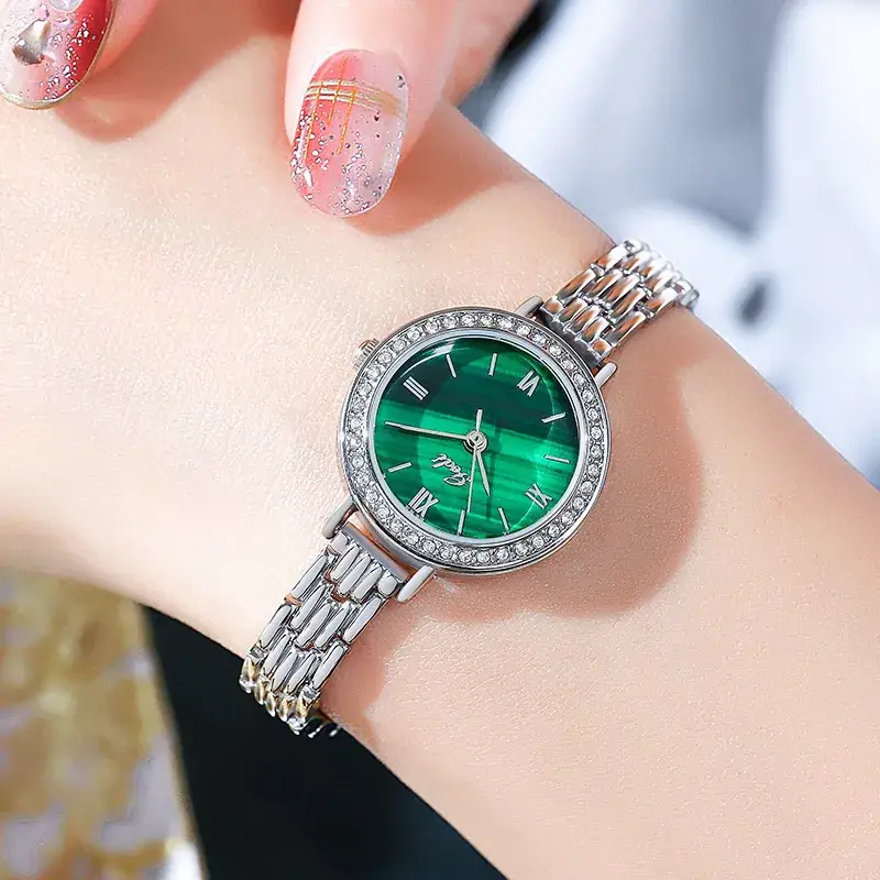 High-End Gold Light Luxury Women's Quartz Watch - Image 5