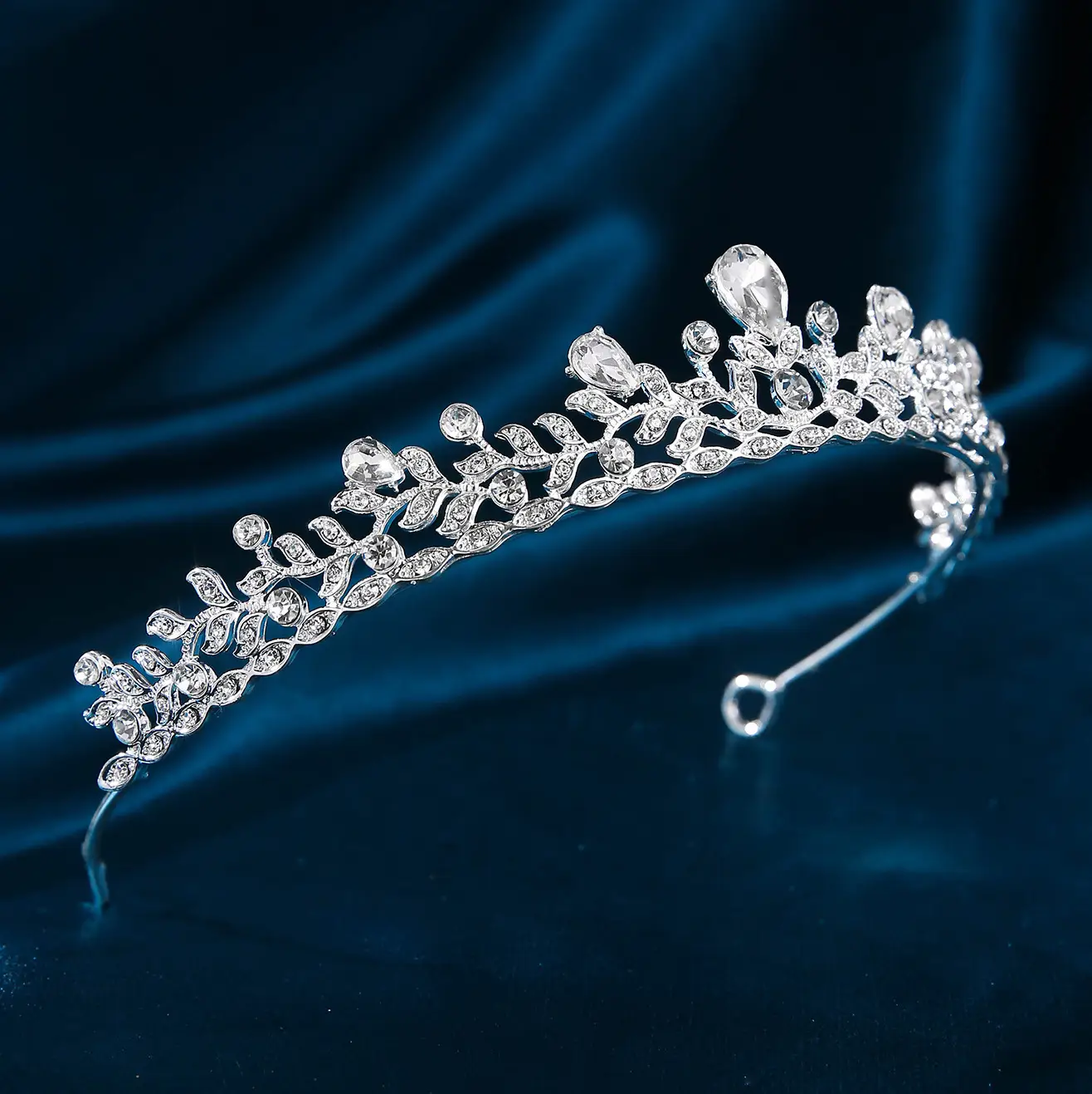 Crystal Queen Hairband for Weddings Brides Crown - Image 4
