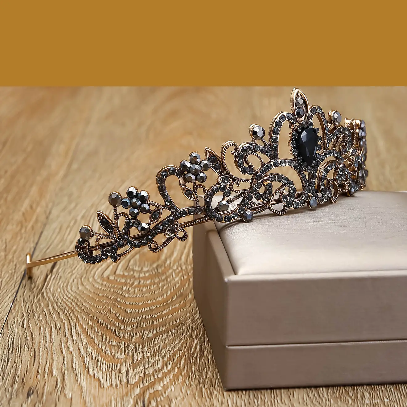 Korean Style Full Diamond Crown Wedding Headwear — feature 15