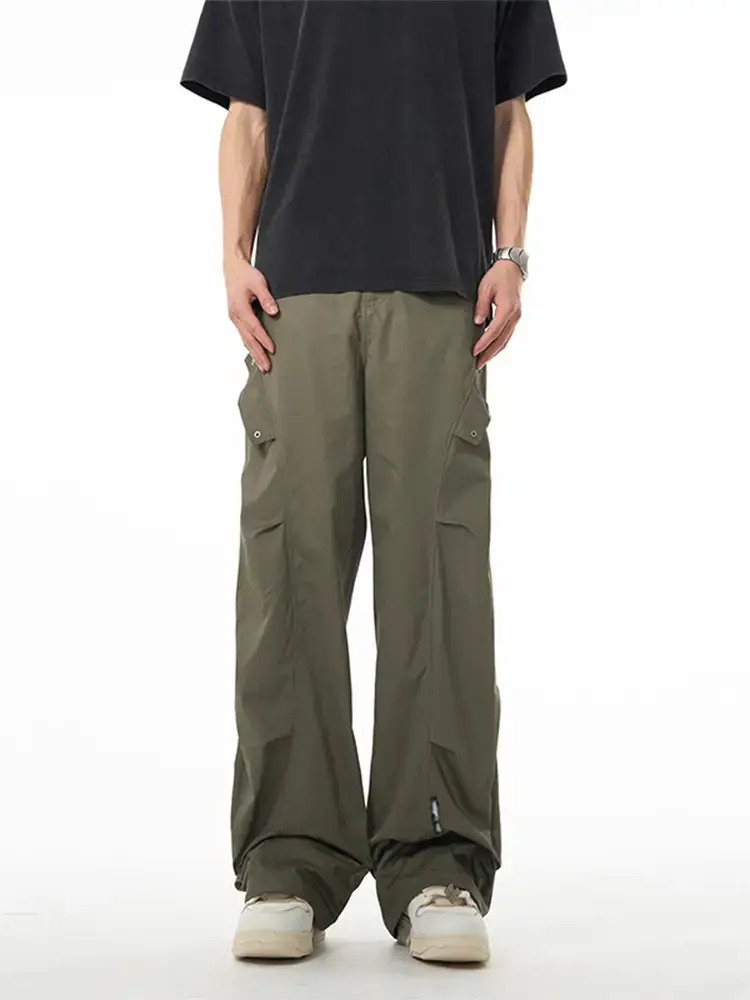 Men's Green Army Style Wrinkled Cargo Pants - Image 4