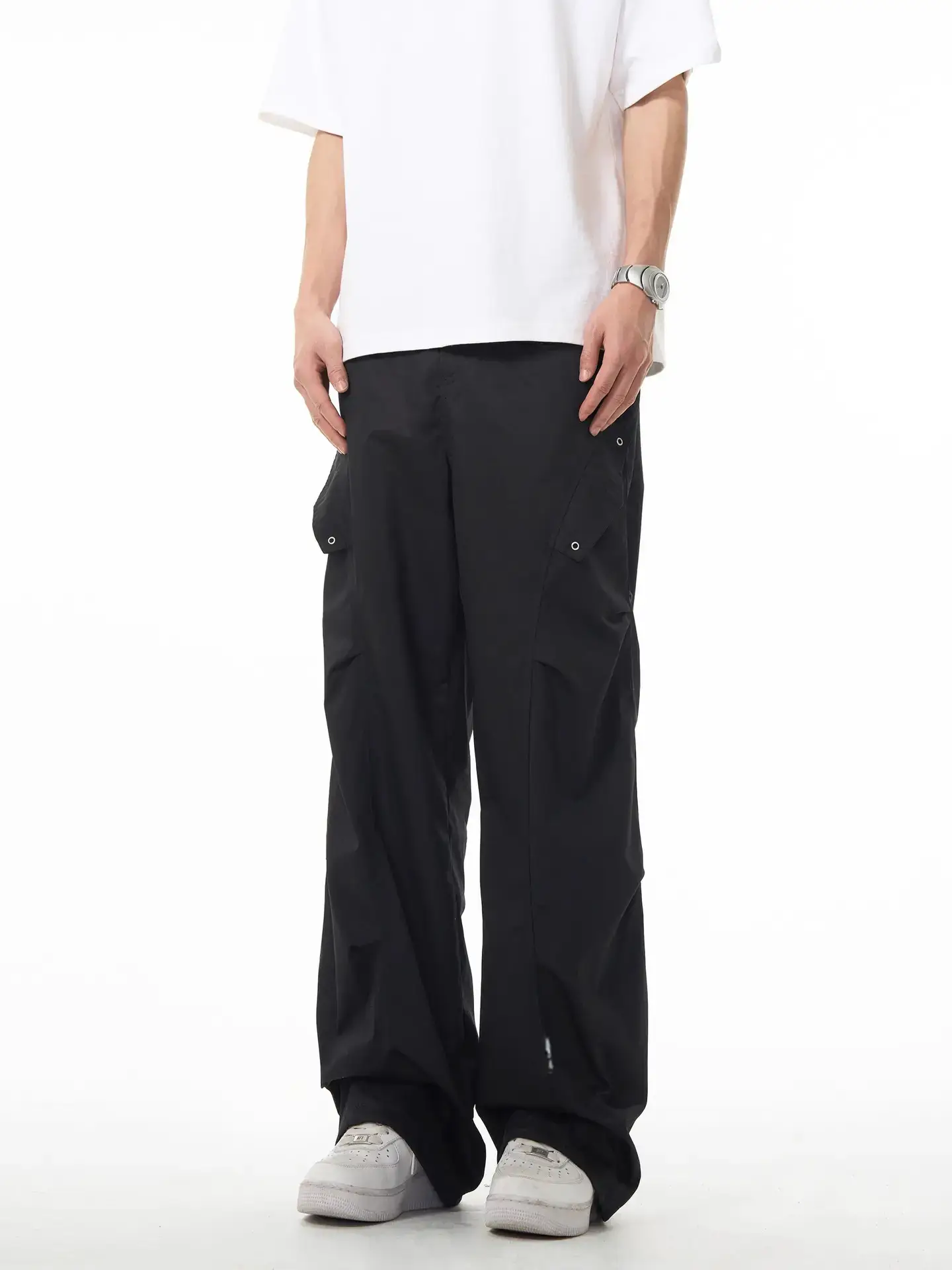 Men's Green Army Style Wrinkled Cargo Pants — feature 3