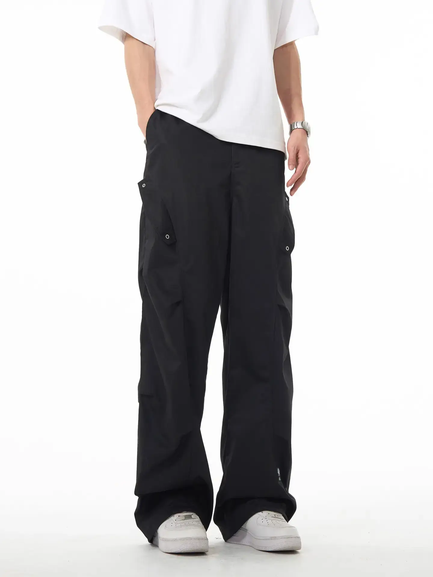 Men's Green Army Style Wrinkled Cargo Pants — feature 4