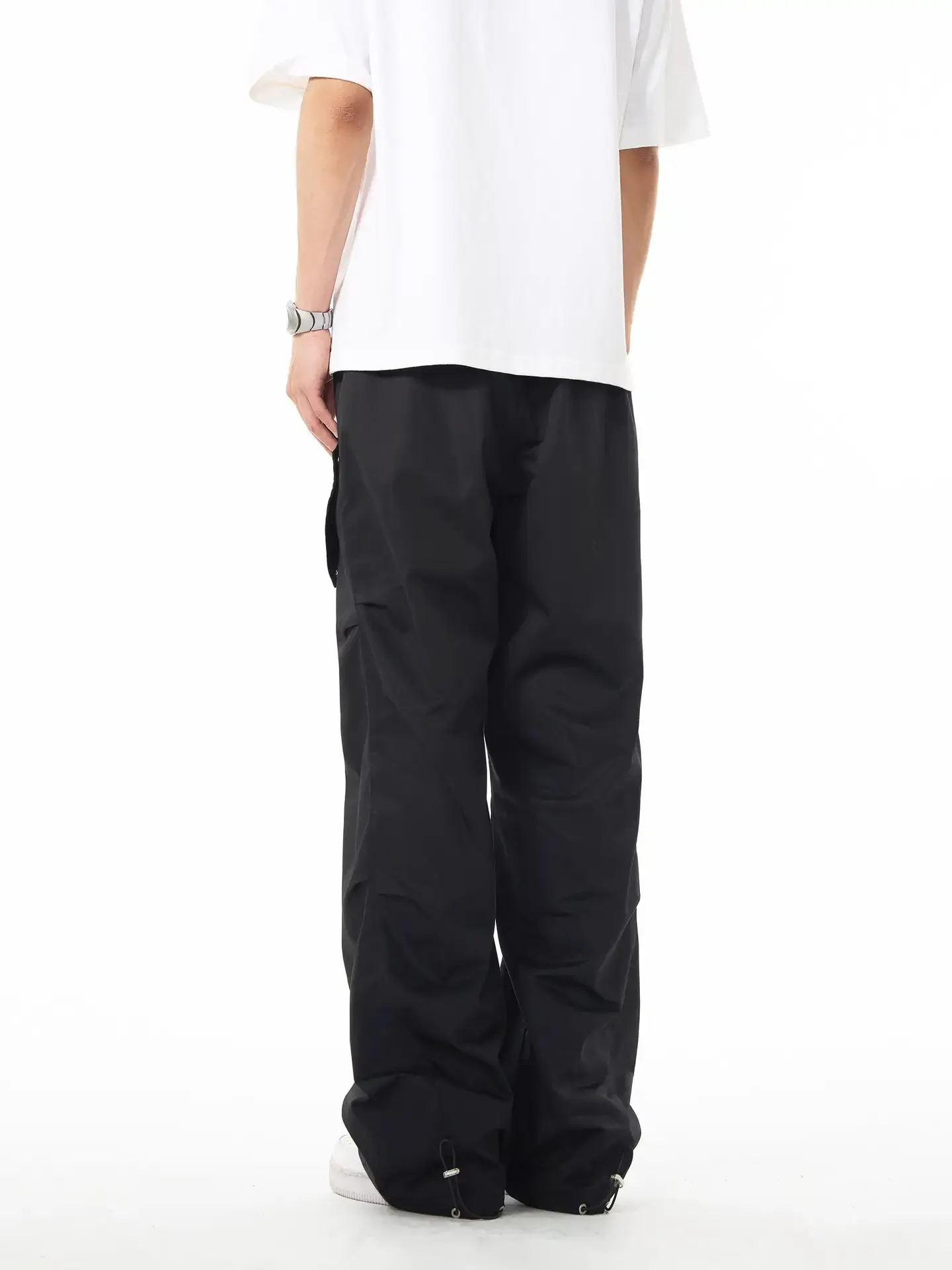 Men's Green Army Style Wrinkled Cargo Pants — feature 6