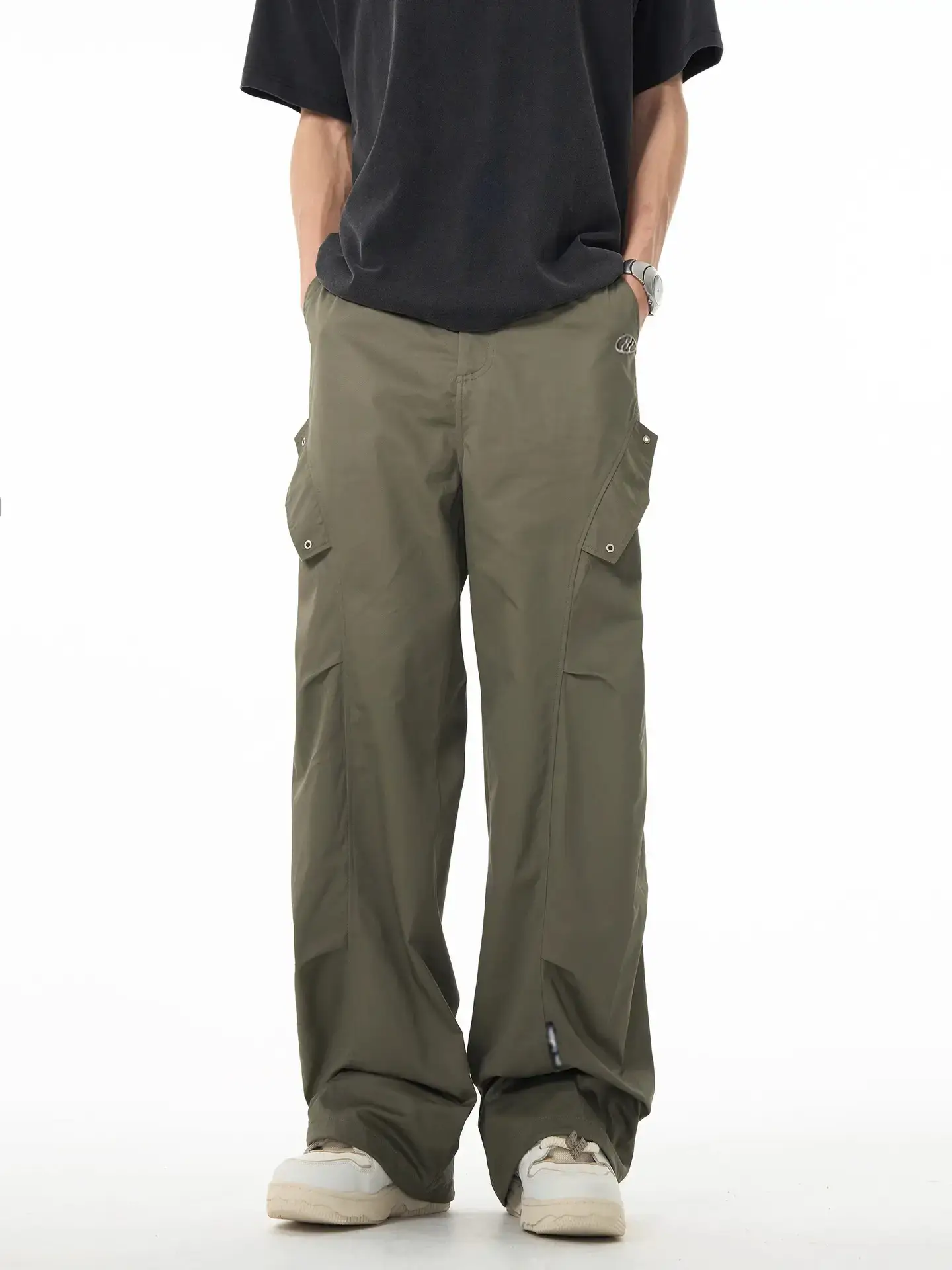 Men's Green Army Style Wrinkled Cargo Pants — feature 8