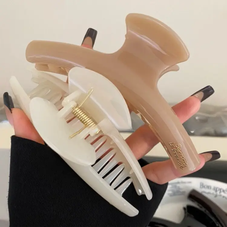 Elegant Acrylic Hair Clip for Women 2024 New - Image 6