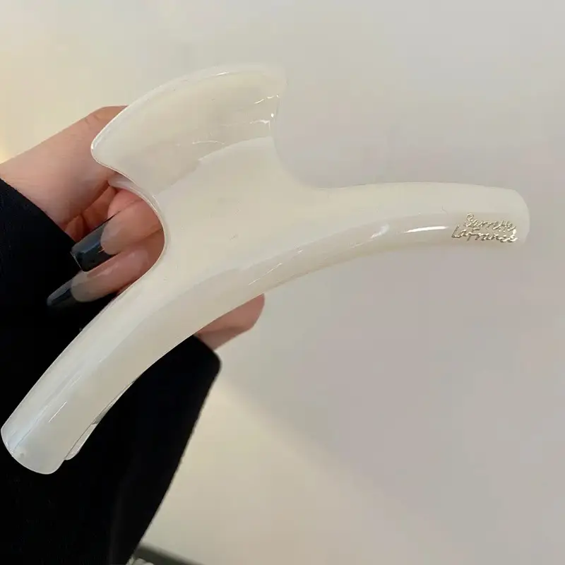 Elegant Acrylic Hair Clip for Women 2024 New - Image 2
