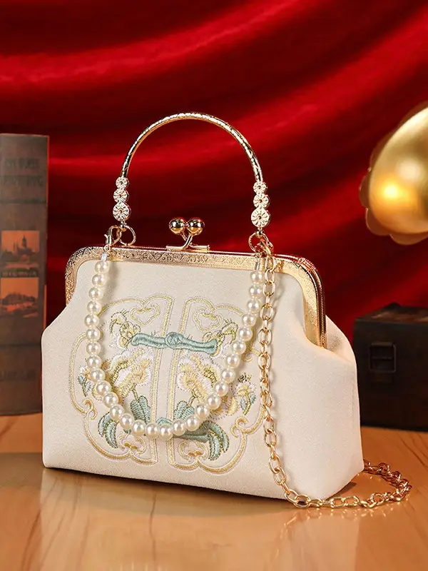 New Chinese Style Embroidered Women's Bag Small Square Bridesmaid Handbag - Image 6