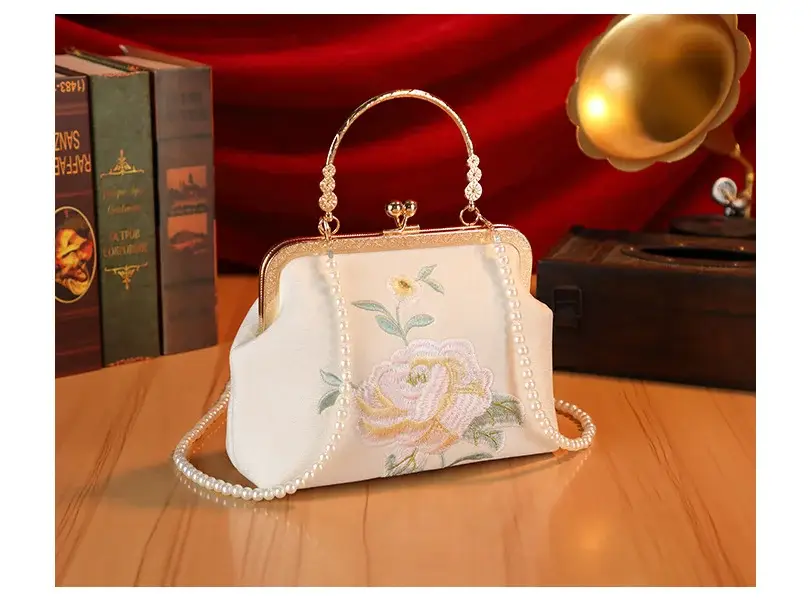 New Chinese Style Embroidered Women's Bag Small Square Bridesmaid Handbag — feature 8