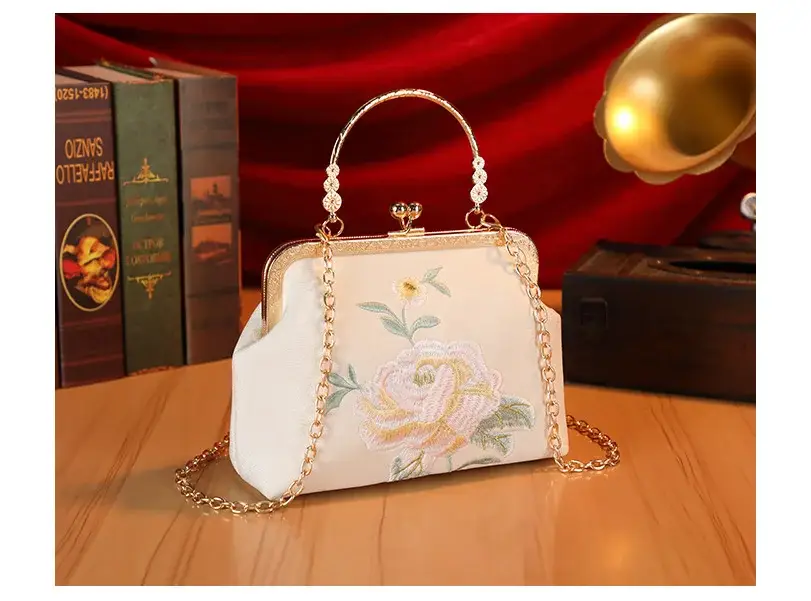 New Chinese Style Embroidered Women's Bag Small Square Bridesmaid Handbag — feature 9