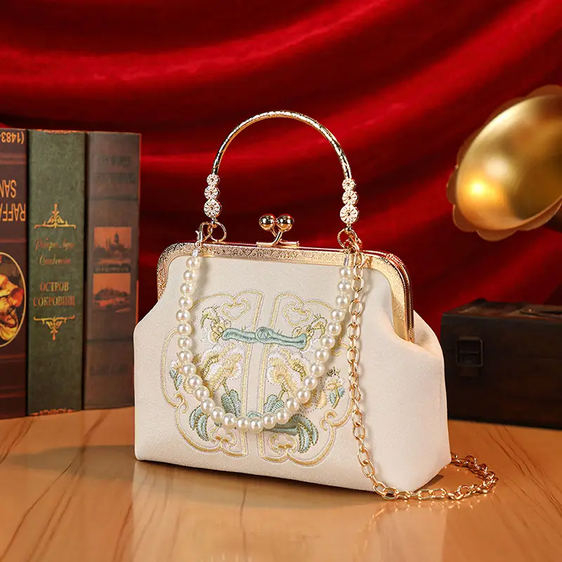 New Chinese Style Embroidered Women's Bag Small Square Bridesmaid Handbag - Image 3