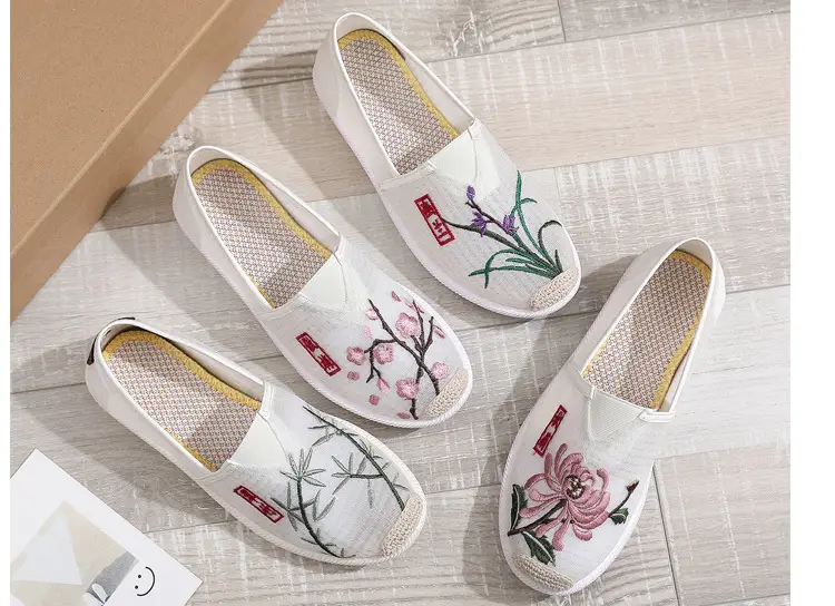 Women Embroidered Mesh Slip-On Shoes Plum Orchid Bamboo Chrysanthemum — feature 24