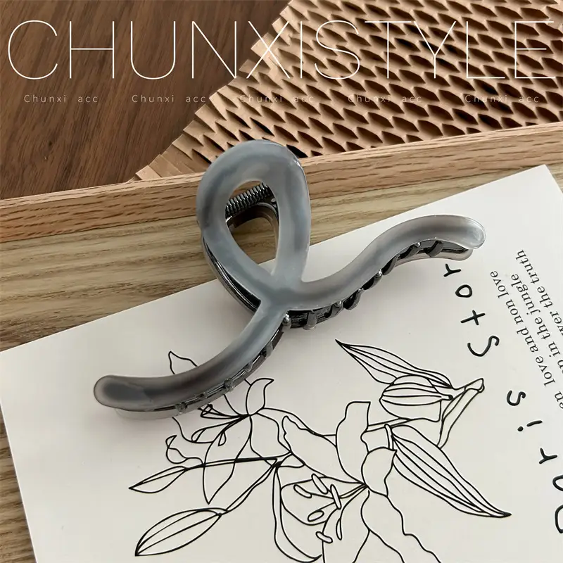 Women's Acetic Acid Hairpin Clip with Blue Shark Design - Image 6