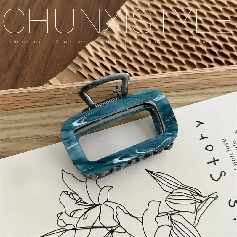 Women's Acetic Acid Hairpin Clip with Blue Shark Design - Image 7