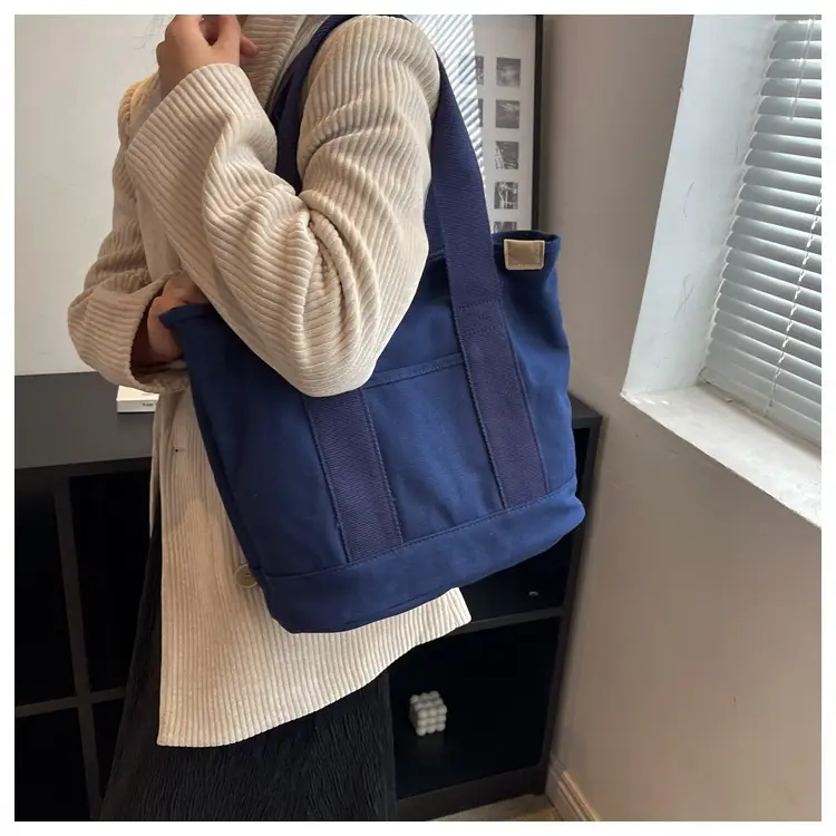 Large Canvas Shoulder Bag for Women 2026 — feature 33